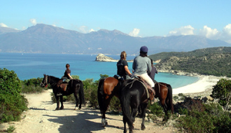 RIDE IN FRANCE - Swim with horses in Corsica